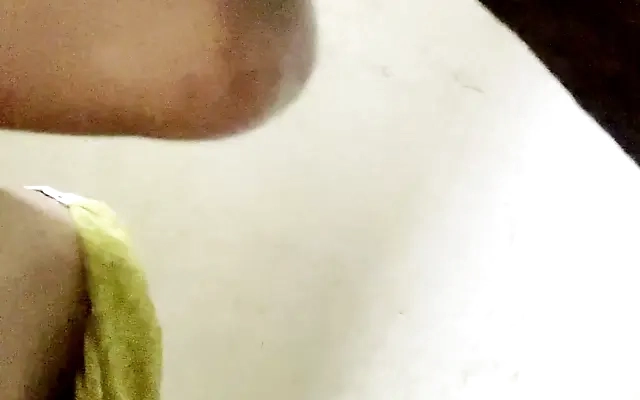 KITCHEN FREESTYLE SEX WITH THE SEXY HOUSE MAID