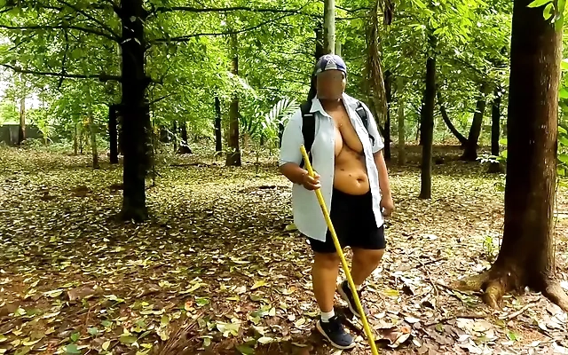Jessica Allbutt, Cherokee D Ass