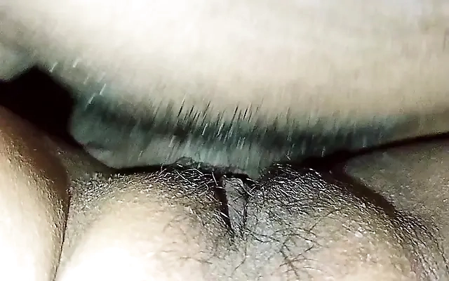 Horny MILF Uses Her Pussy To Get A Discount On Her Car Repair