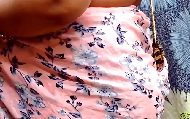 mexicana Verito Aguas es follada por la verga mas grande de medellin - TommyVerga