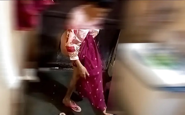 Pegou a gostosa e ainda gozou no bund&atilde;o da safada