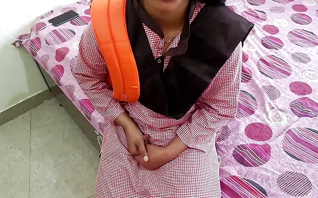 Her big ass woke me up by saddled my dick