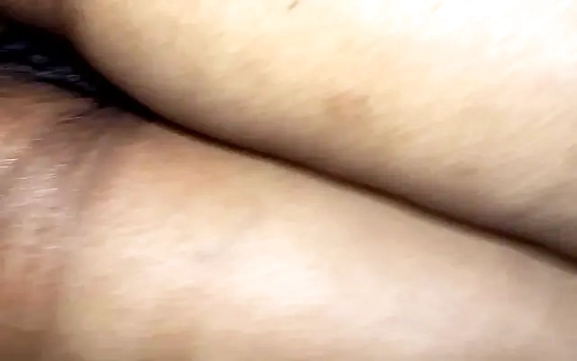 Connie Perignon Squirting Feast