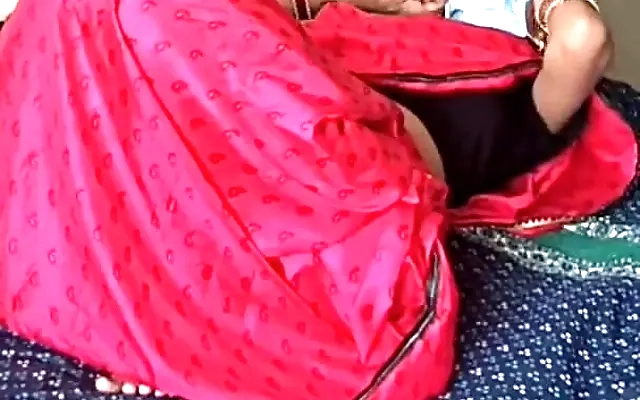 Pegou a cunhada gostosa escondido da esposa