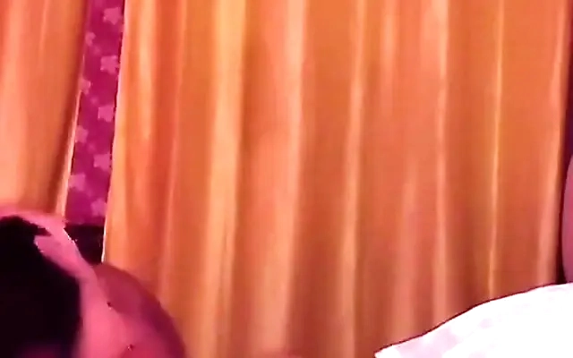 VIDEO PARA EL CORNUDO DE MI NOVIO, RICA FOLLADA EN EL JACUZZI CON UN BBC-AMBAR PRADA