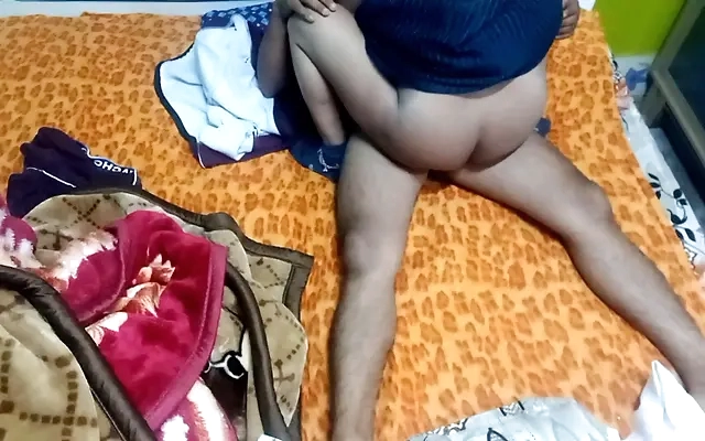 milkman antim harcore fuck with arshi Bhabhi when she was alone at home full movie ( hindi audio )