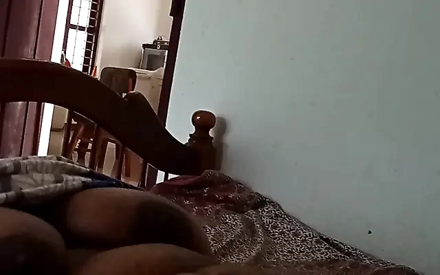 I Couldn't Hold Back For Long When She Spread Her Legs !!, She Pushed Me To The Limit !!