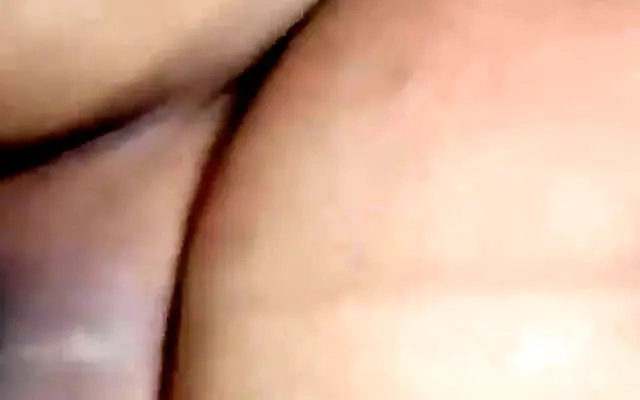 Meraki trolls the candidate to porn model using her ENORMOUS TITTIES!