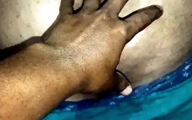 2 cocks, 1 pussy... DOUBLE VAGINAL experience for super-busty Alice!
