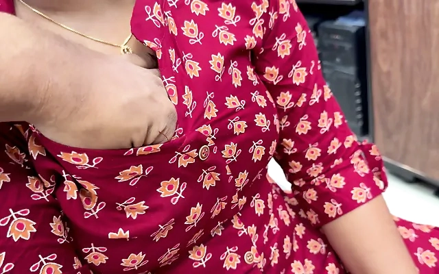 Cheating mature milf wife fucks me during her husbands work trip