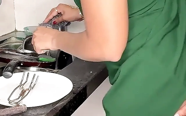 Amateur Desi Girlfriend refused Anal Sex and Got PoV rough fuck with Creampie by indian boyfriend moaning in hindi