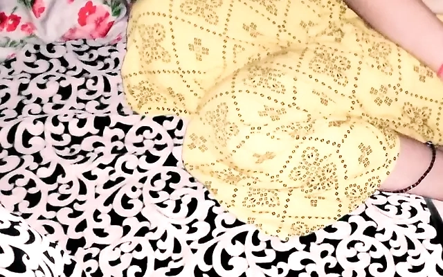 Andrea Andrade y su novio juegan la ouija invocando una entidad sexual de la cual se arrepentir&aacute;n &ndash; Halloween