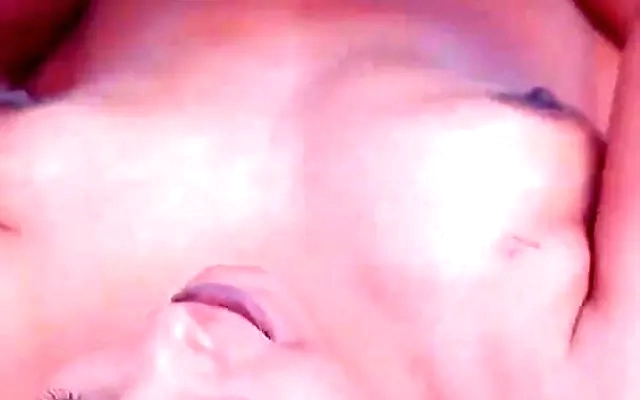 BDSM Real and perfect to my slutty girlfriend she loves to swallow my piss
