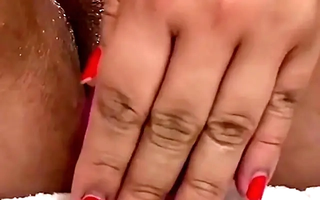 sexo lisbico entre hermanastra