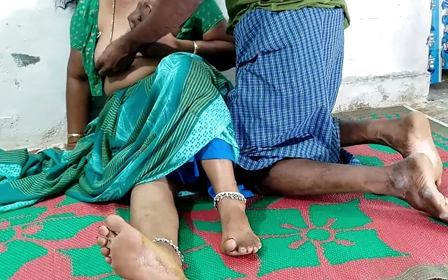 Nepalisexyhotwife - Nepali slutty aunty fucked by her husband at jungle with loud audio