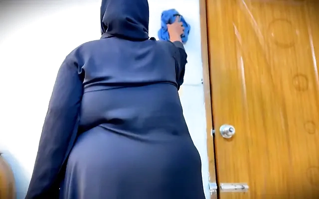 Indian Big Ass Hot Sexy Bhabhi with Neighbor