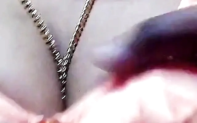 Natural tits Veronica